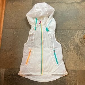 Lululemon clarity vest